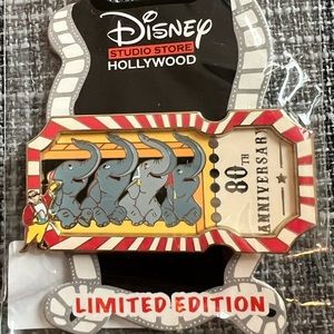 Disney LE 200 Dumbo 80th anniversary pin